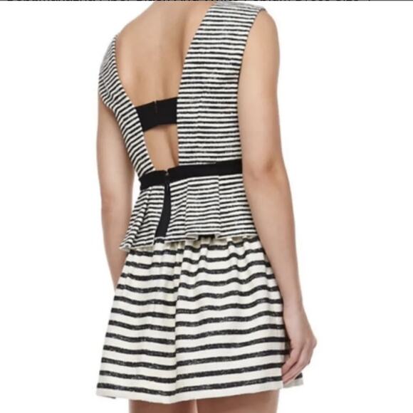 BCBGMAXAZRIA Piper White Black Peplum Mini A- Line Dress Size 4 - Picture 3 of 6